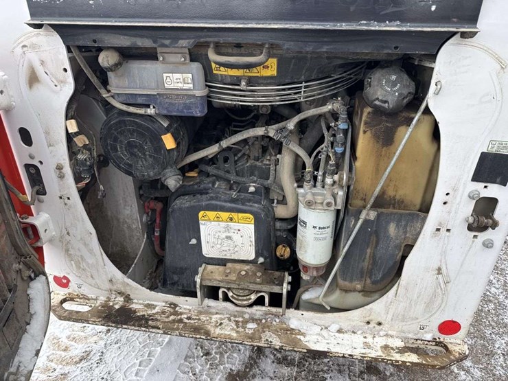 2021-bobcat-s64-image-12