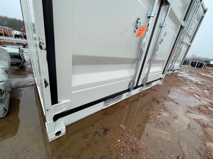 #5401-•-small-office-container-image-12