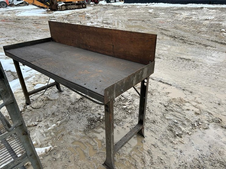 28”-x-73”-shop-table-image-4