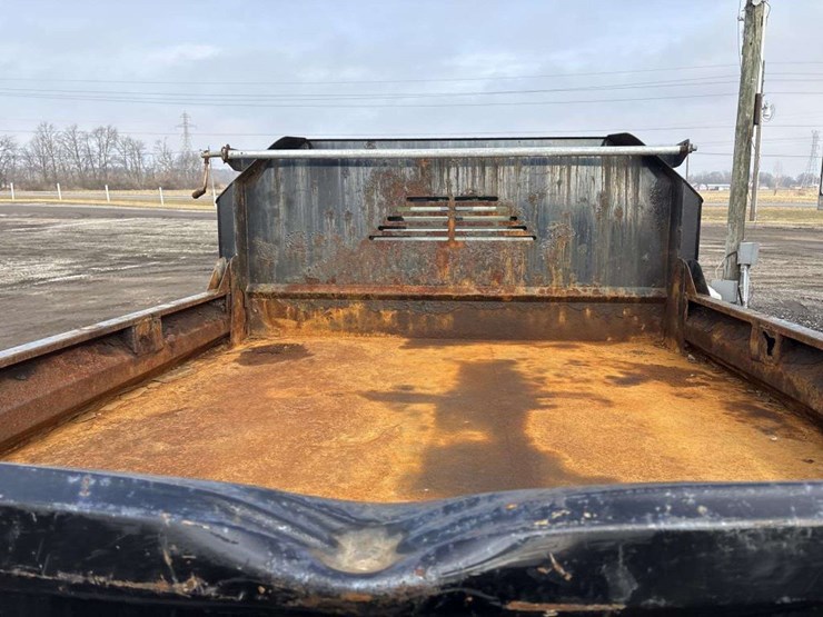 2016-ford-f350-image-16