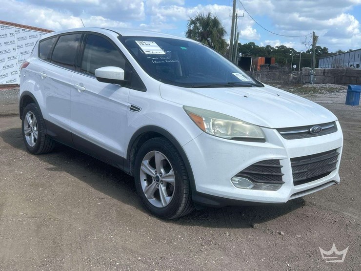 2015-ford-escape-image-2