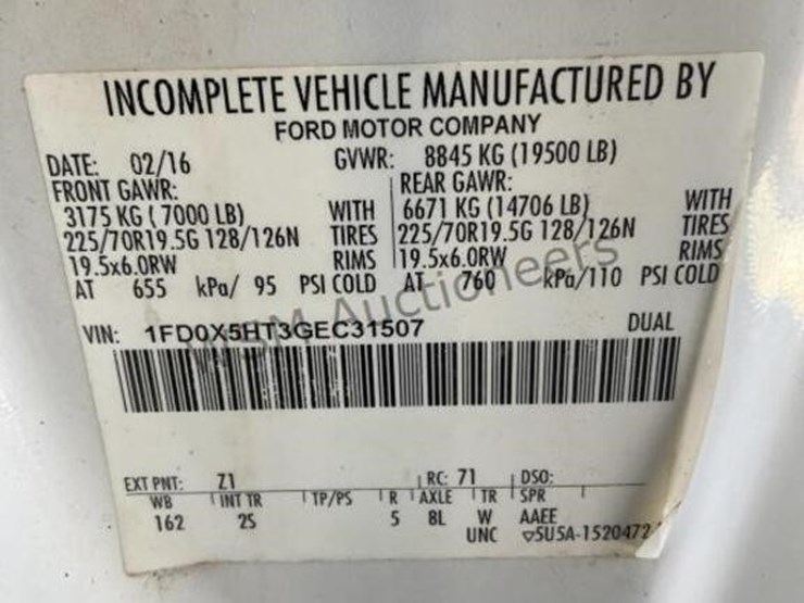 2016-ford-f550-image-17