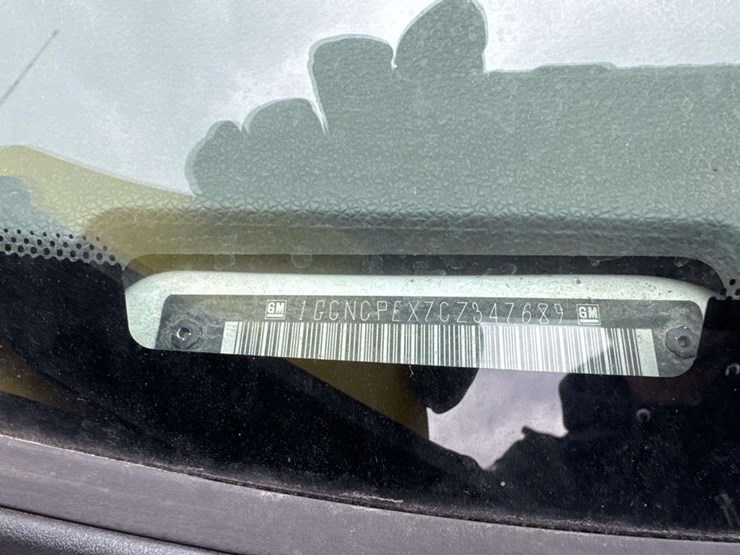 2012-chevrolet-1500-image-21