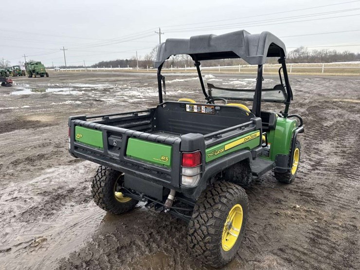 john-deere-gator-image-3