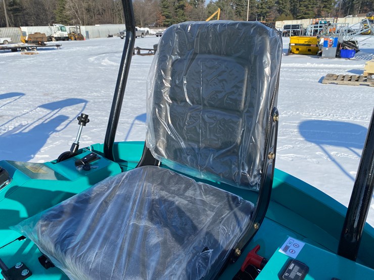 #5356-•-2026-unused-cfg-mini-excavator-image-18