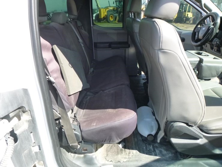 2015-ford-f150-image-16