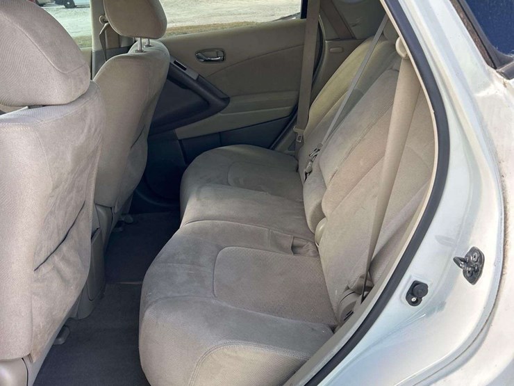 2011-nissan-murano-image-22