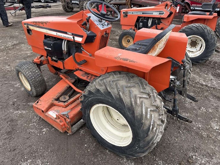 agco-allis-720-image-2