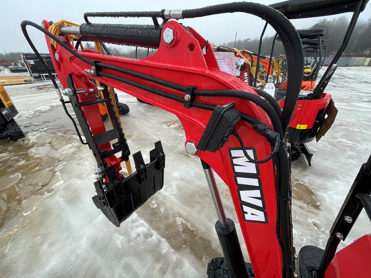 #5407-•-miva-va13-mini-excavator-image-10