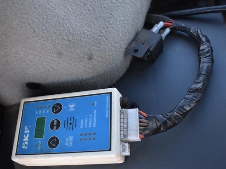 2020-caterpillar-259d3-image-48