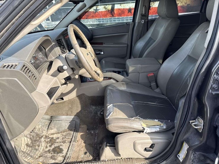 jeep-grand-cherokee-image-13