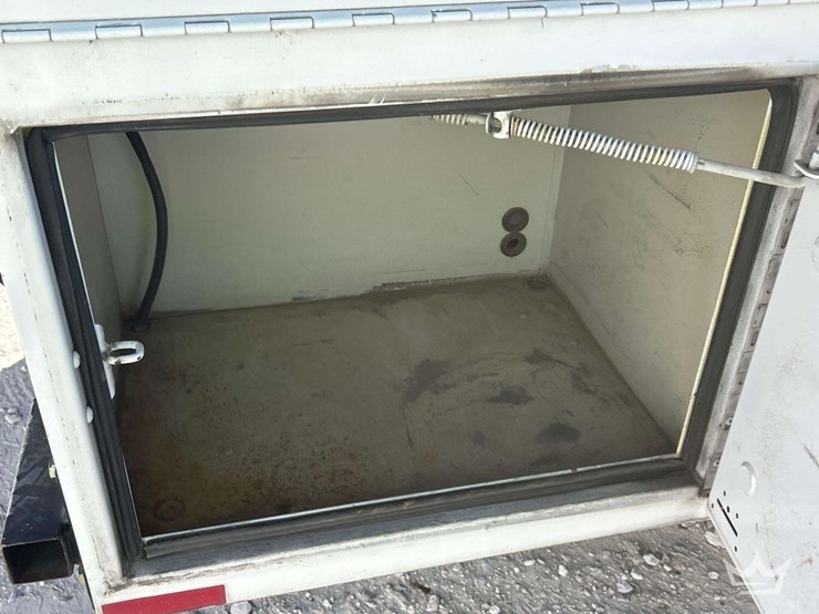 2015-ford-f350-image-28