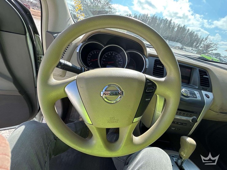 2011-nissan-murano-image-13