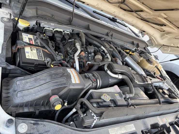 2012-ford-f550-image-7