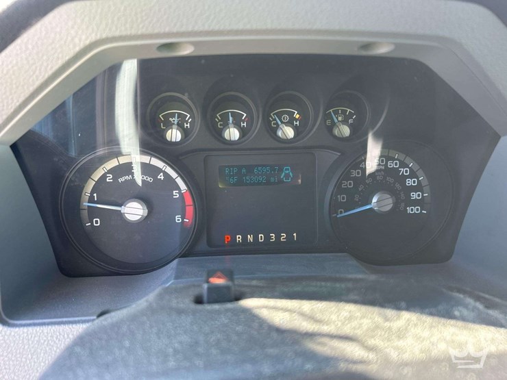 2016-ford-f550-image-14