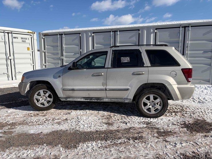 2008-jeep-grand-cherokee-laredo-image-6