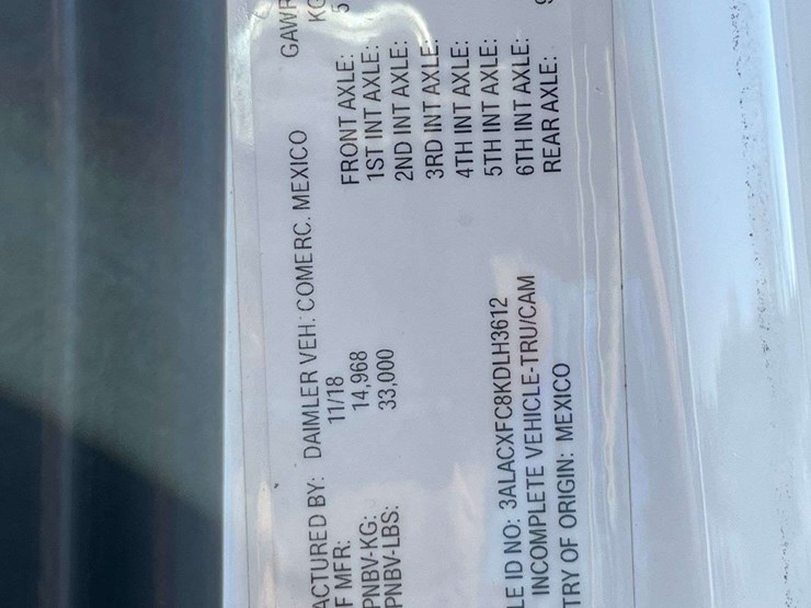 2019-freightliner-m2-s/a-box-truck-image-80