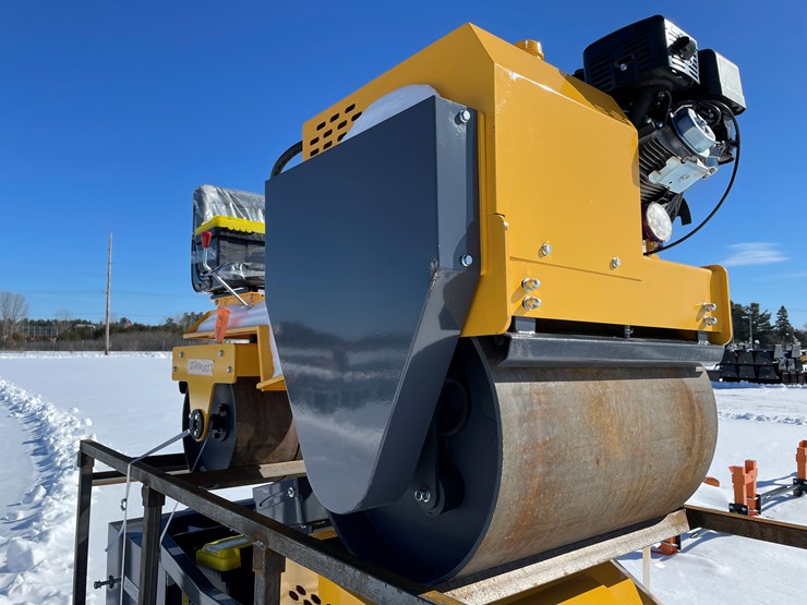 #5409-•-mms-850-ride-on-road-roller-image-2