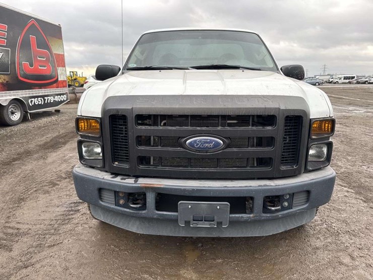 2008-ford-f250-xl-image-8