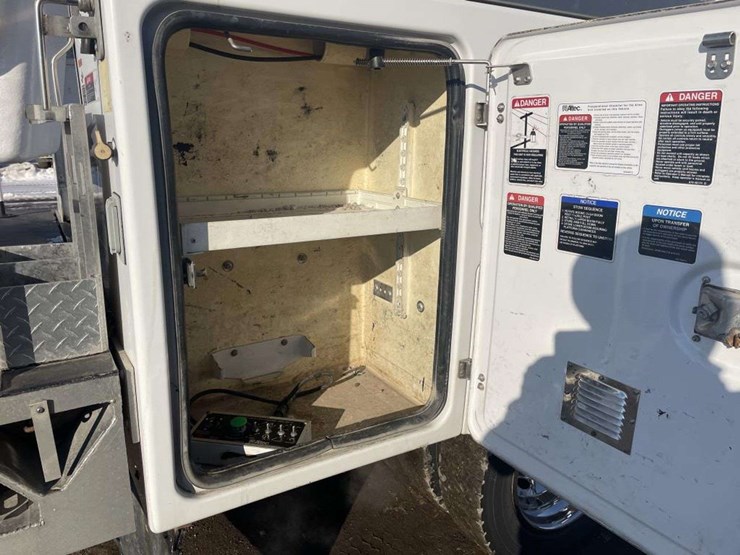 2012-ford-f450-image-25