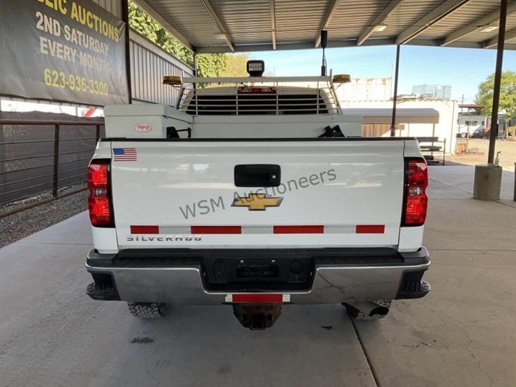 2016-chevrolet-silverado-2500-image-6