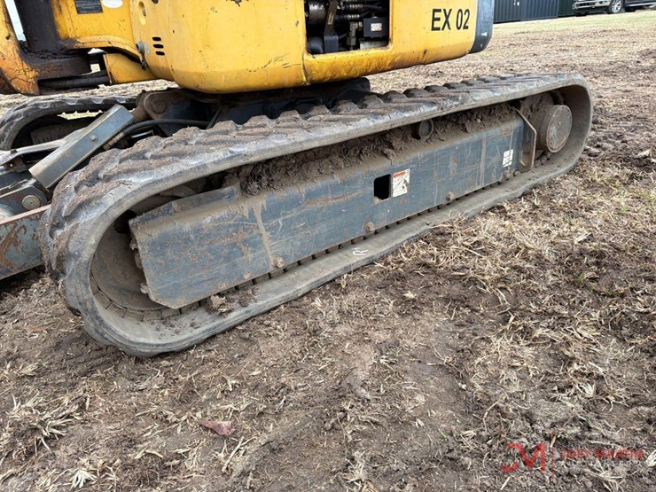 komatsu-pc35mr-image-10