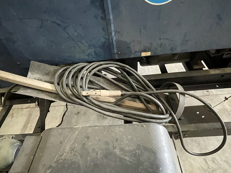 #7571-•-miller-electric-trailer-mount-welder-image-16