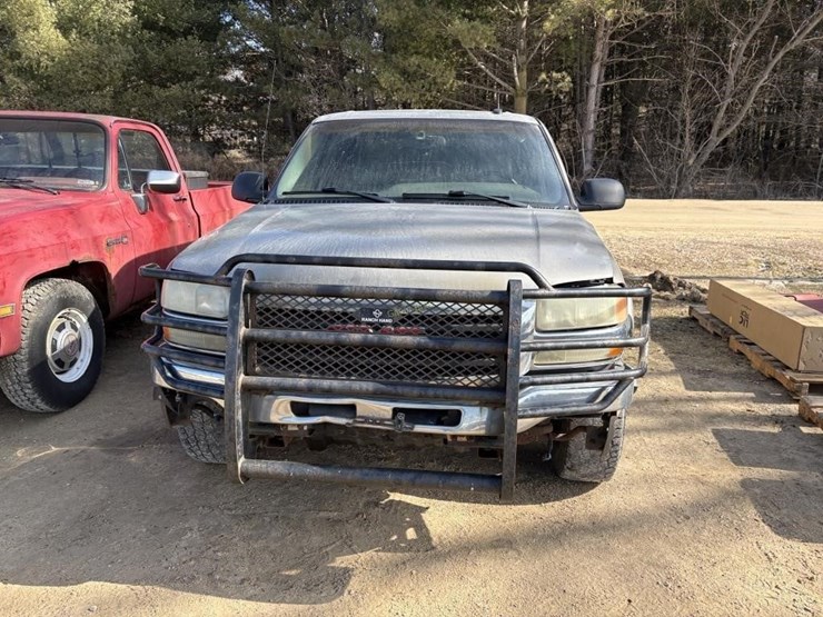 2003-chevrolet-2500-image-2