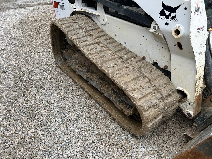 2018-bobcat-t770-image-12