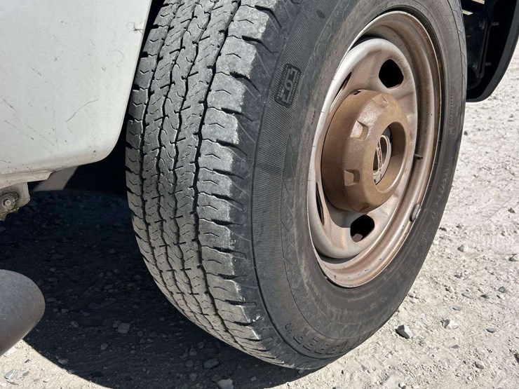 2015-ford-f350-image-36