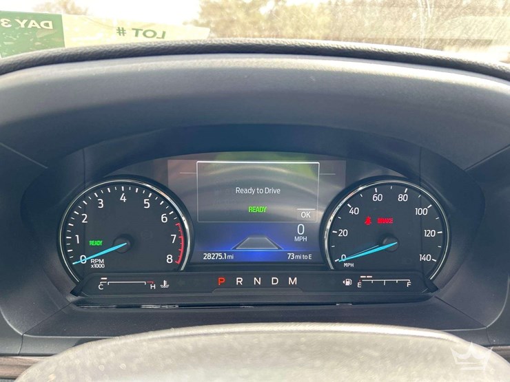 2021-ford-explorer-image-17