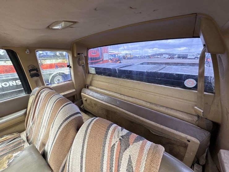 1988-gmc-2500-image-13