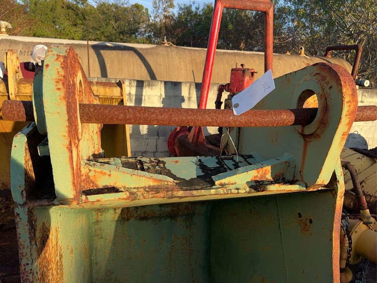 33”-bucket-image-18