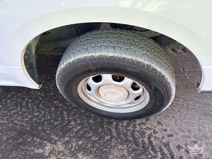 2016-ford-f-150-ext.-cab-pickup-truck-image-13