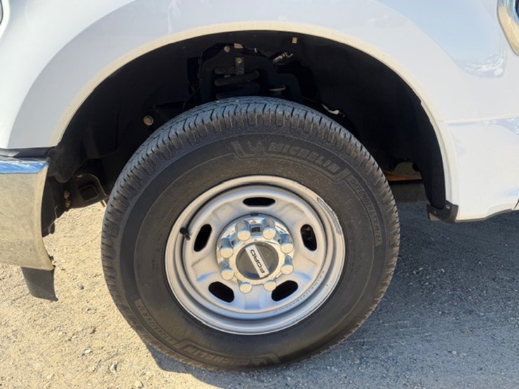 2018-ford-f250-image-16