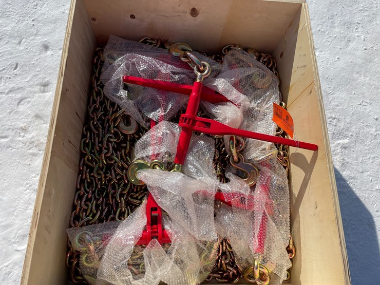 #8118-•-chains-and-ratchet-binders-9200-lbs-set-image-3