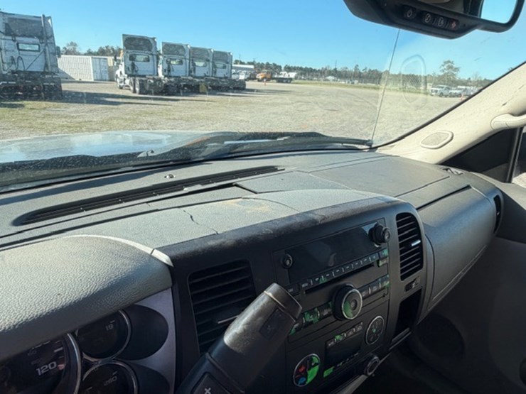 2007-gmc-2500-image-42