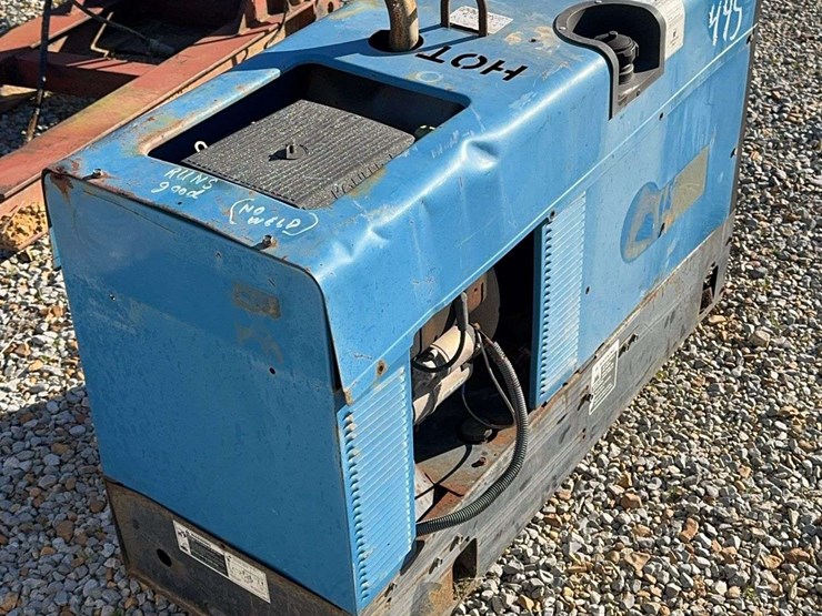 miller-bobcat-225-image-3