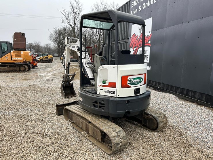 bobcat-e26-image-2