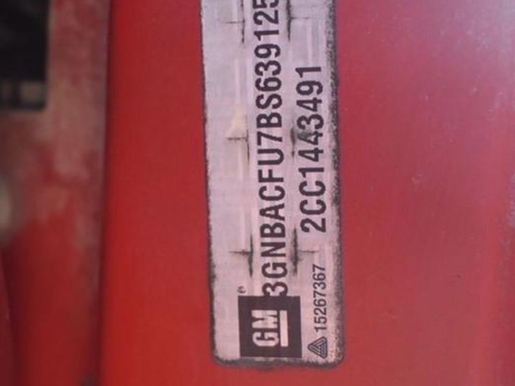 2011-chevrolet-hhr-image-2