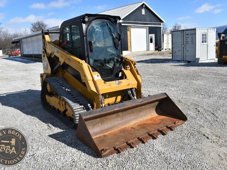 2022-caterpillar-259d3-image-19