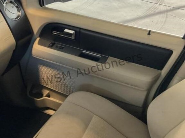 2015-ford-expedition-image-20