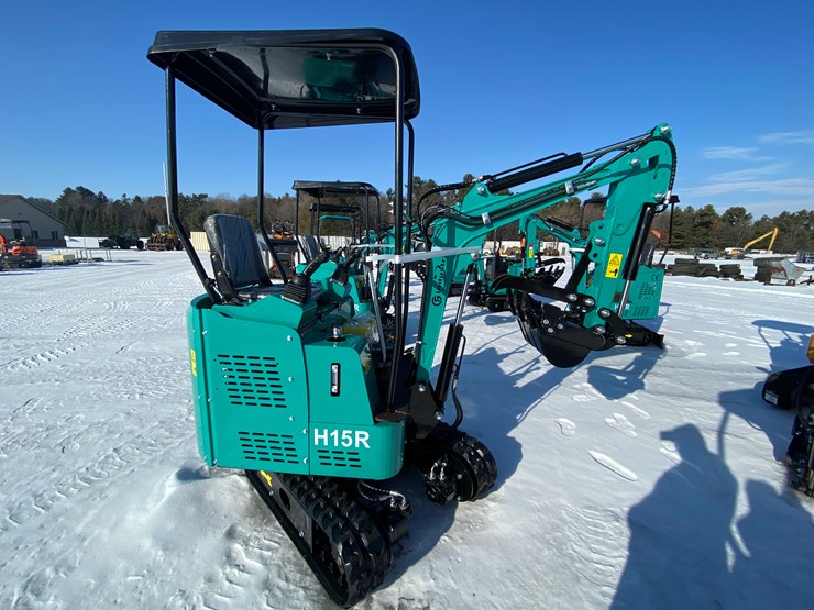 #5357-•-2026-unused-cfg-mini-excavator-image-4