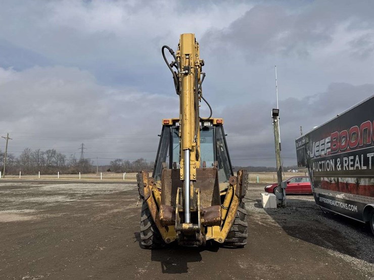 caterpillar-426c-image-4