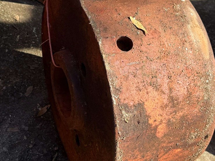 (2)-minneapolis-moline-wheel-weights-image-7