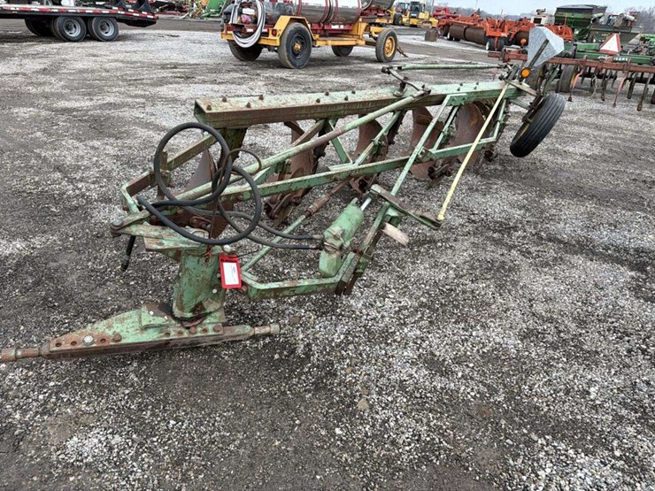 john-deere-5-image-2