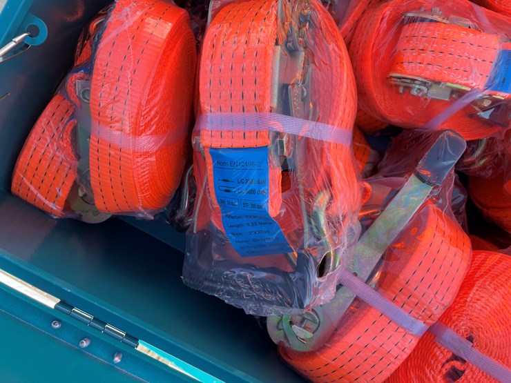 #8119-•-ratchet-tie-down-&-flat-pack-tool-box-image-10