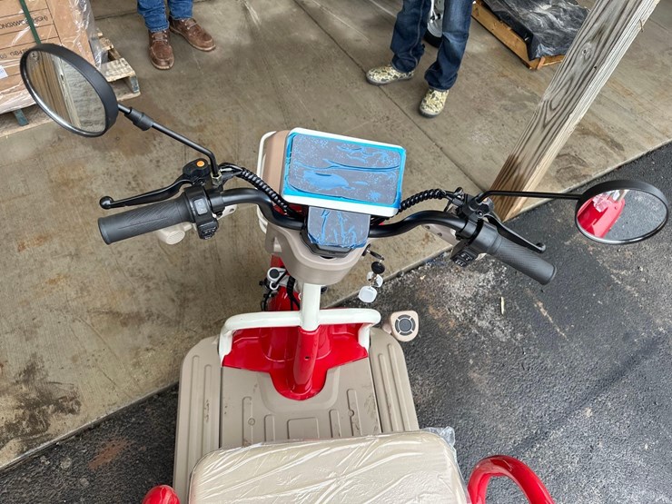 unused-irgc40-battery-powered-mini-golf-cart-image-9