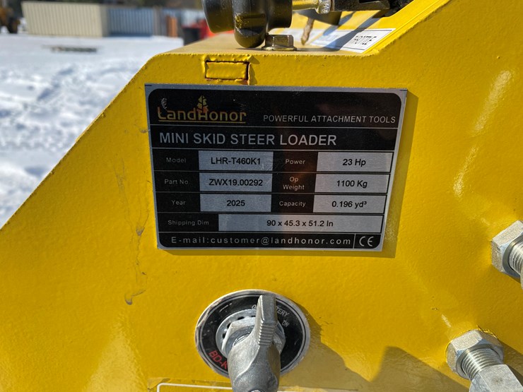 #5320-•-landhonor-mini-skid-steer-loader-image-15