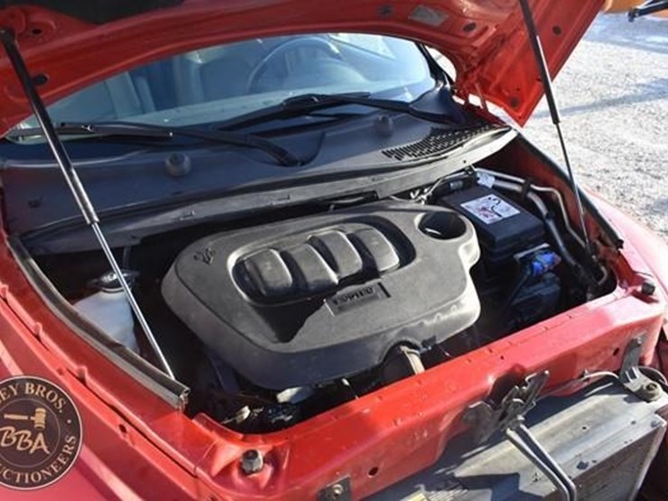 2011-chevrolet-hhr-image-24